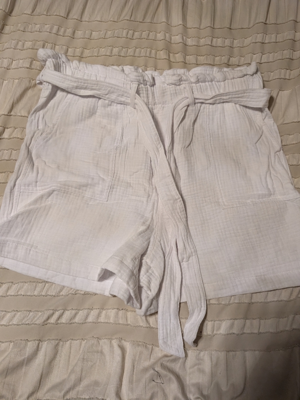 Mossimo Supply Co. White Women's Cargo Shorts with Waist Tie